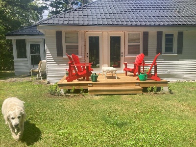 Sandy Pines Cottage | 1008 Chippawa Ave, Gravenhurst, ON P1P 1R1, Canada | Phone: (905) 842-9841