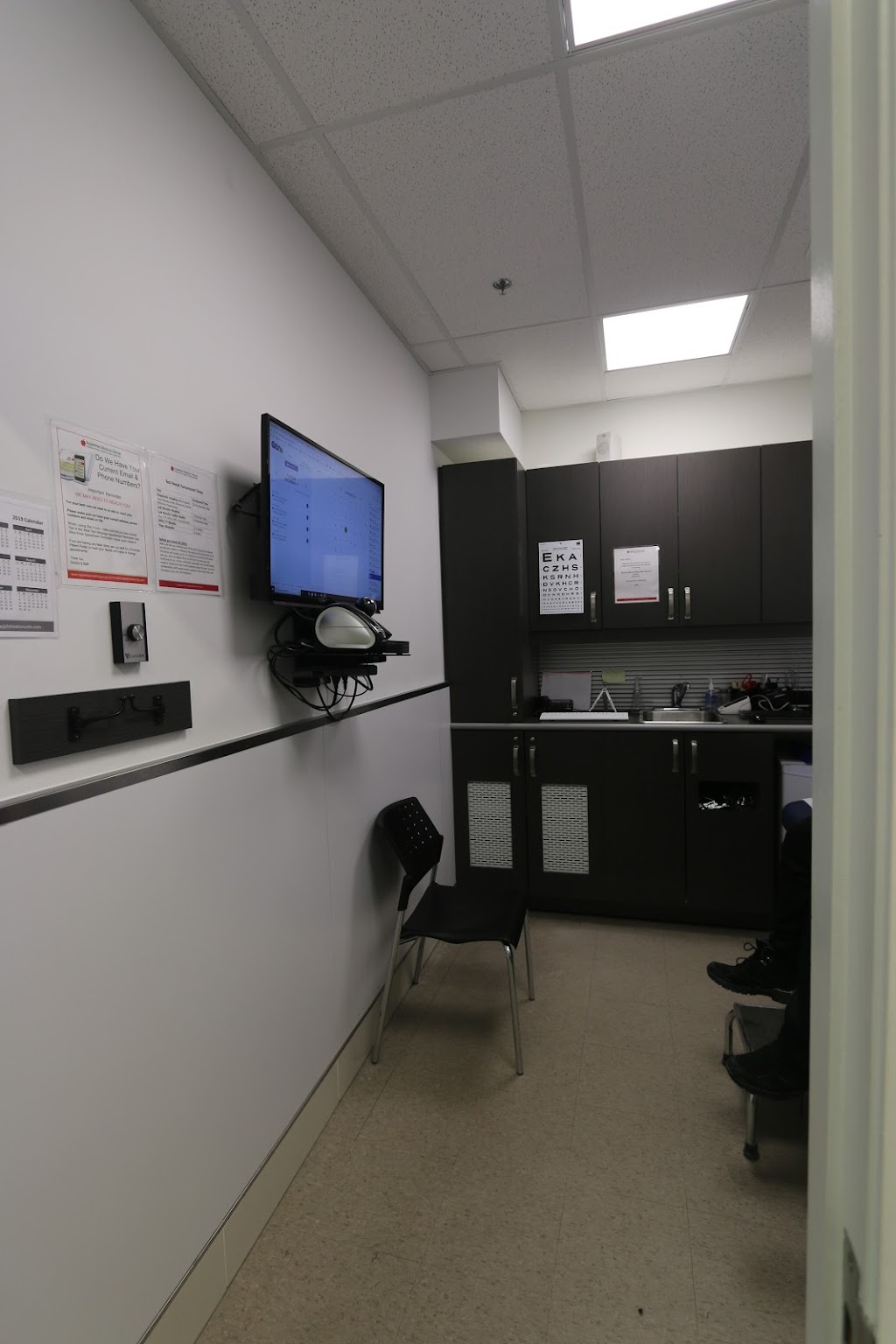 Appletree Telemedicine Clinic | Inside Metro | 4510 Innes Rd, Orléans, ON K4A 4C5, Canada | Phone: (613) 482-0118