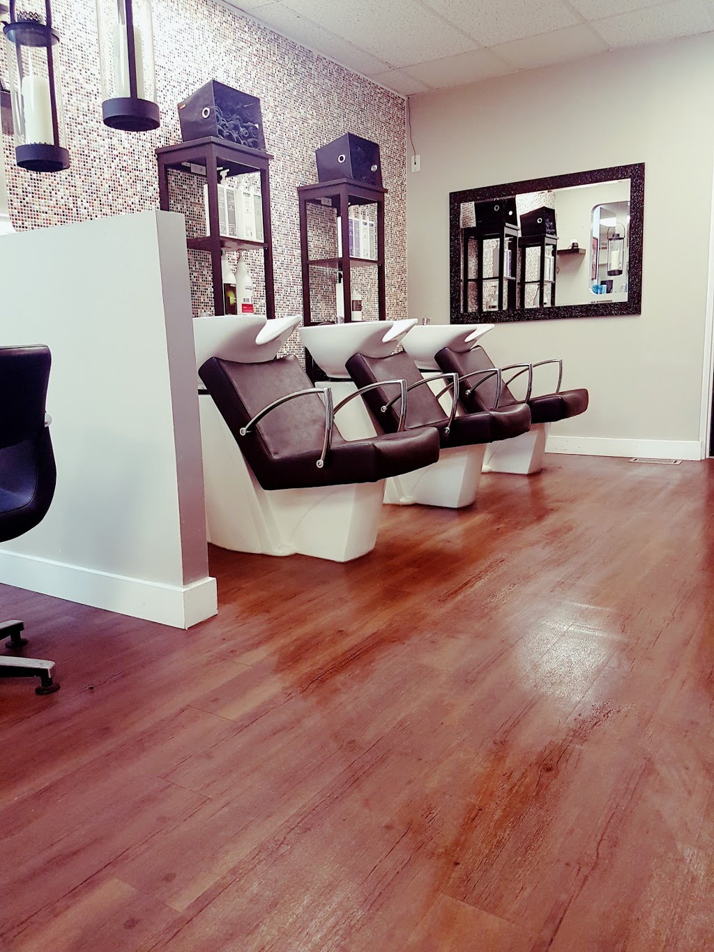 Lucido Hair Studio | 407 Guelph Line, Burlington, ON L7R 3L7, Canada | Phone: (905) 639-2117