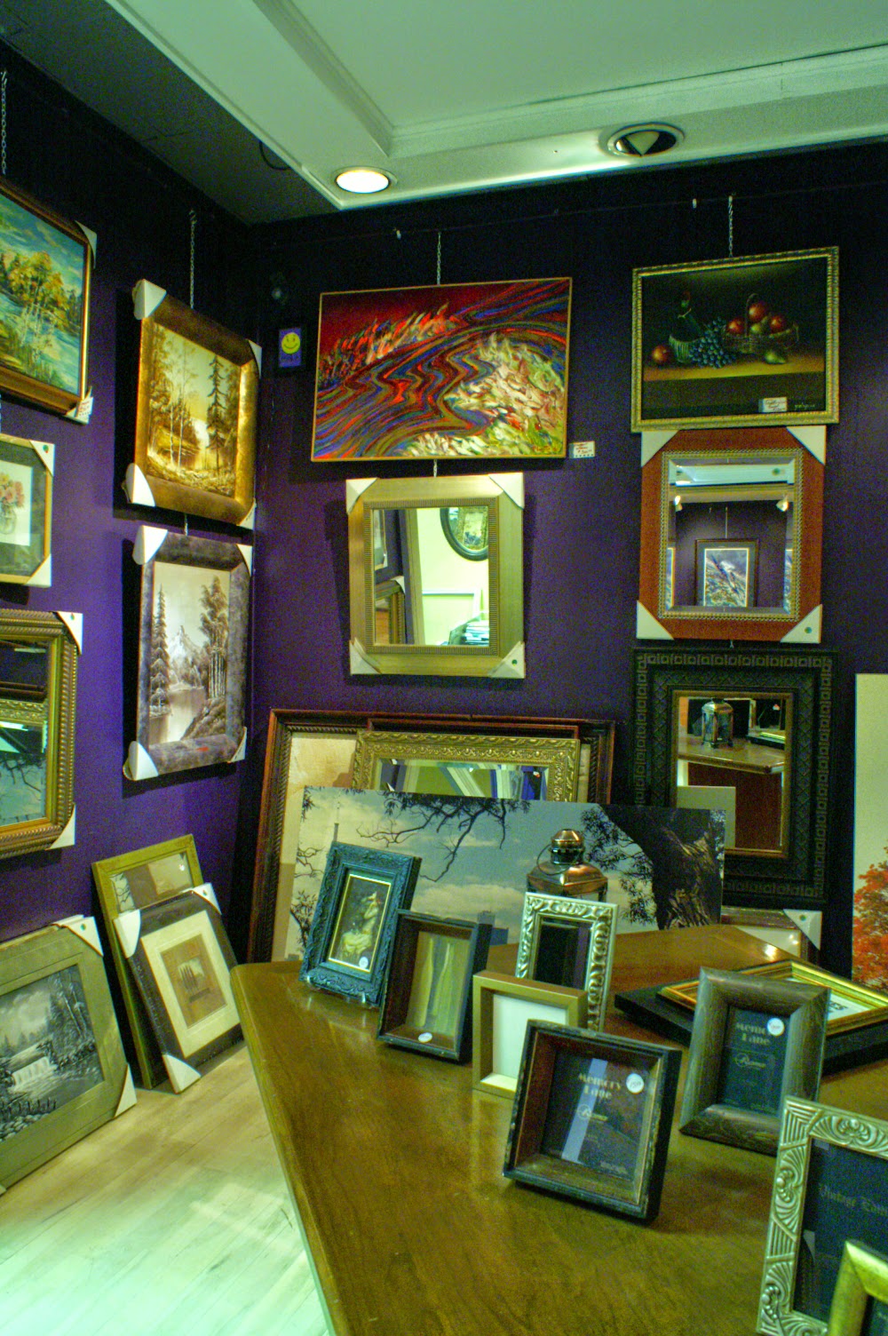 Frames and Pictures | 20 Bermondsey Rd, East York, ON M4B 1Z5, Canada | Phone: (416) 615-2999