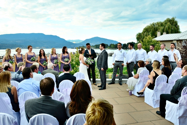 Manteo Resort Waterfront Hotel | 3762 Lakeshore Rd, Kelowna, BC V1W 3L4, Canada | Phone: (250) 860-1031