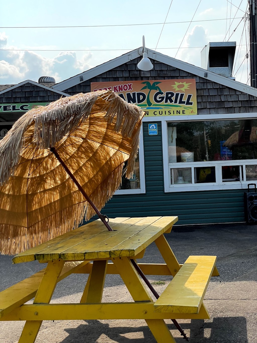 Fort knox island grill | 5a Great North Rd, Parry Sound, ON P2A 2X8, Canada | Phone: (705) 751-7774