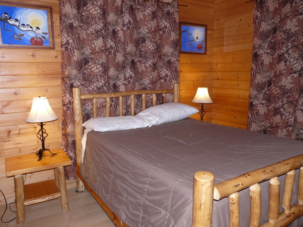 Lake Manitoba Narrows Chalet 5 | 9 Skinny Dip Drive, Oakview, MB R0C 2K0, Canada | Phone: (204) 293-0556