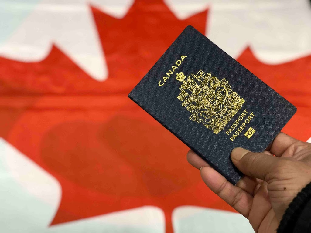 Visa Immigration Lawyer Toronto Firm | 200 Gateway Blvd #1506, North York, ON M3C 1B6, Canada | Phone: (647) 361-6367