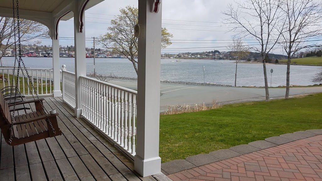 Listing 88 | 8 Cove Rd, Lunenburg, NS B0J 2C0, Canada | Phone: (902) 298-1499