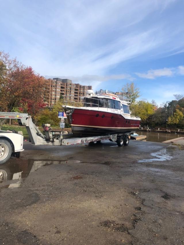 R.J. Marine Sales and Service | 579 Chartwell Rd, Oakville, ON L6J 4A8, Canada | Phone: (905) 510-0380