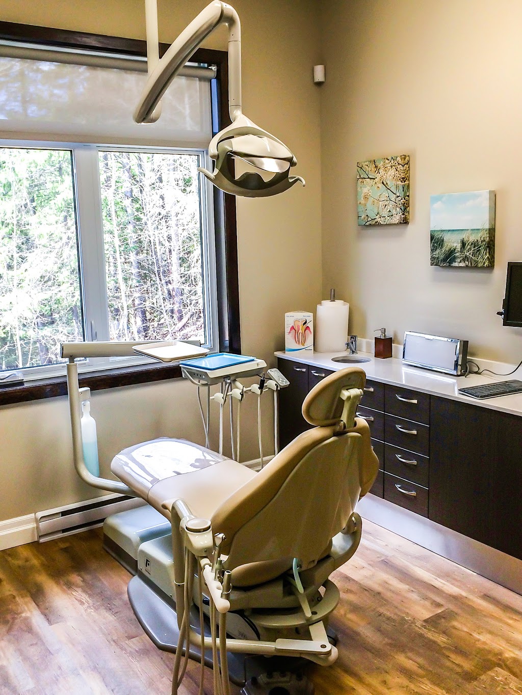 Prévost Dental Care | 2990 Boulevard du Curé-Labelle, Prévost, QC J0R 1T0, Canada | Phone: (450) 335-2990