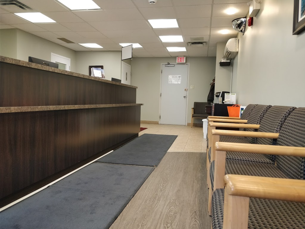 Connexion Dental Care Group | 261 Montreal Rd #400, Vanier, ON K1L 8C7, Canada | Phone: (613) 741-2444