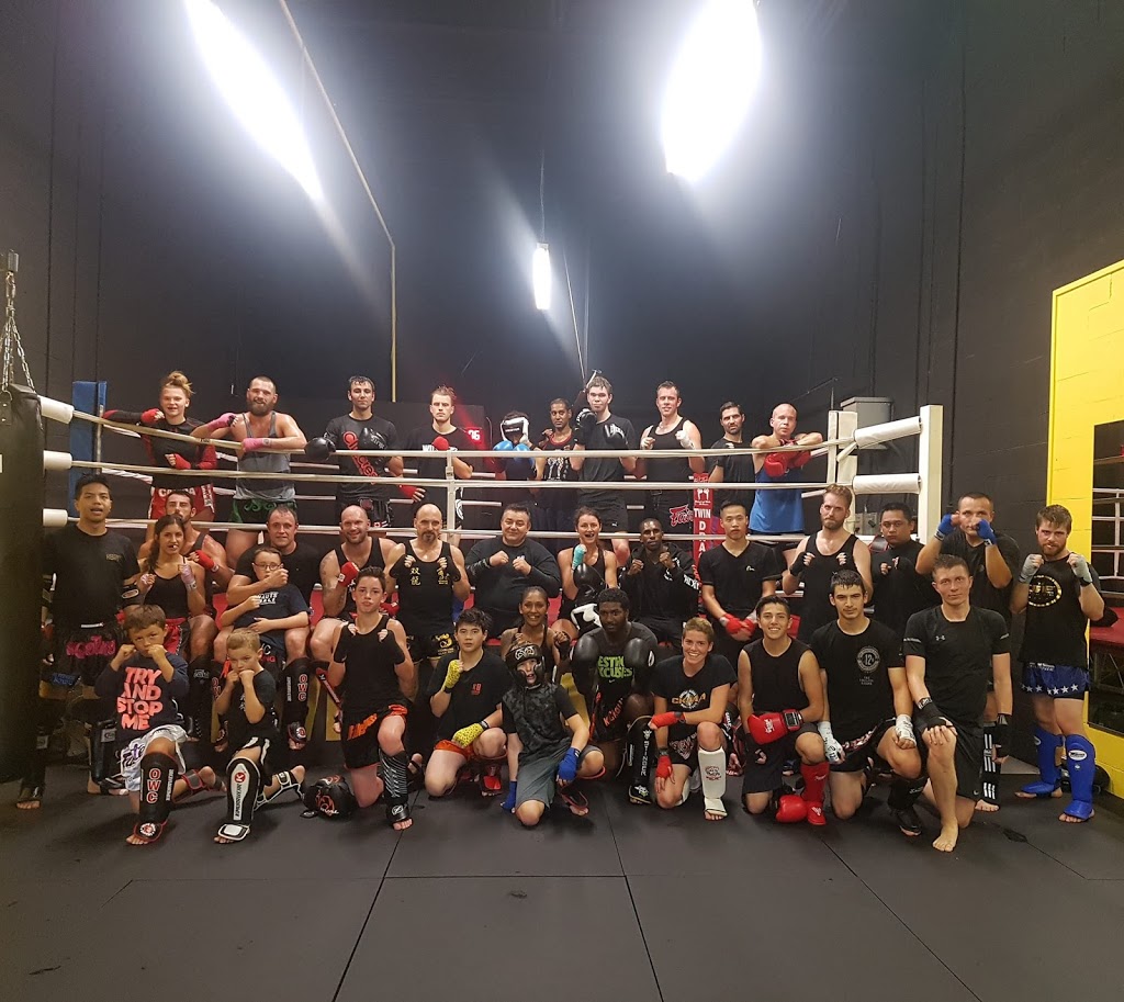 Durham Muay Thai & Kickboxing | 900 Hopkins St Unit # 3, Whitby, ON L1N 6A9, Canada | Phone: (289) 404-3125