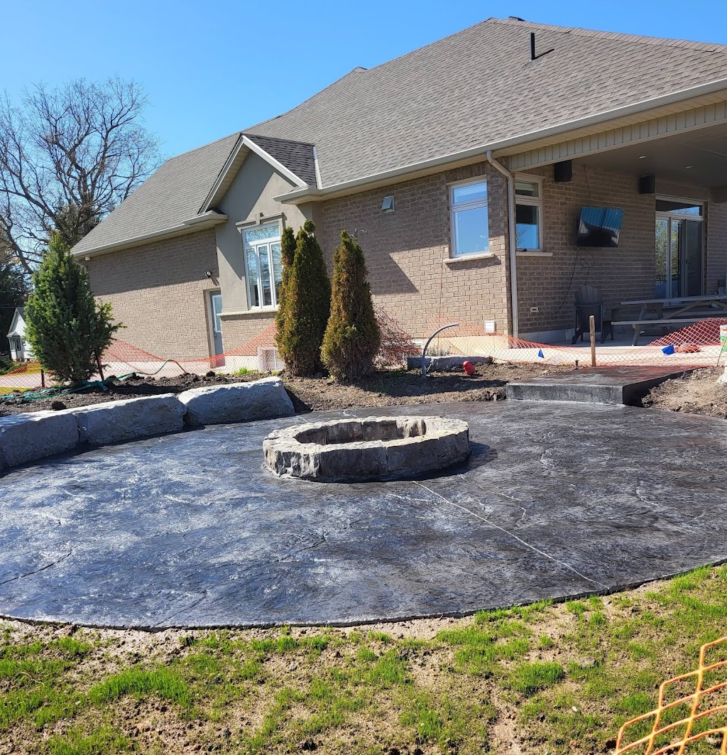 AG Concrete | 745 S Pelham Rd, Welland, ON L3C 3C9, Canada | Phone: (289) 687-3000