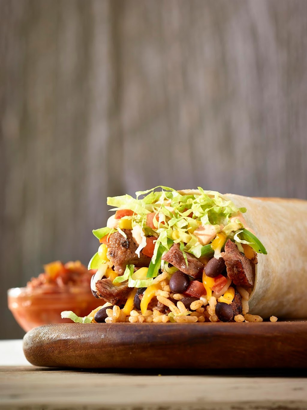 barBURRITO | 280 W Hunt Club Rd, Nepean, ON K2E 1A5, Canada | Phone: (613) 225-8777