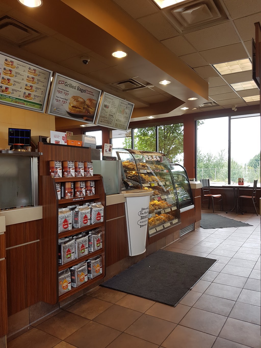 Tim Hortons | 19218 96 Ave, Surrey, BC V4N 4C4, Canada | Phone: (604) 513-9933