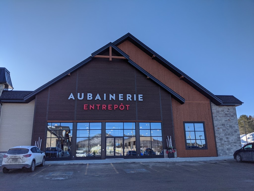 Aubainerie Entrepôt | 365 Trans Canada Hwy, QC-117, Mont-Tremblant, QC J8E 2X4, Canada | Phone: (819) 425-1145