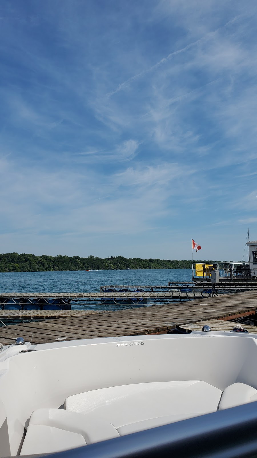 Smugglers Cove Boat Club | 16001 Niagara River Pkwy, NOTL, ON L0S 1J0, Canada | Phone: (905) 468-3331