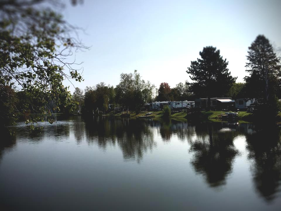 Camping St-Édouard | 3371 Rang des Chutes, Saint-Édouard-de-Maskinongé, QC J0K 2H0, Canada | Phone: (819) 268-2422