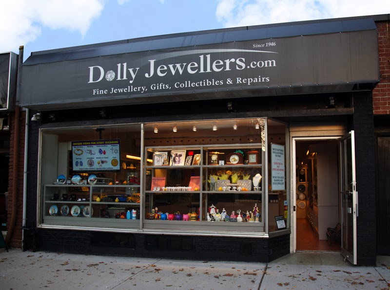 Dolly Jewellers | 1699 Bayview Ave, East York, ON M4G 3C1, Canada | Phone: (416) 247-5436