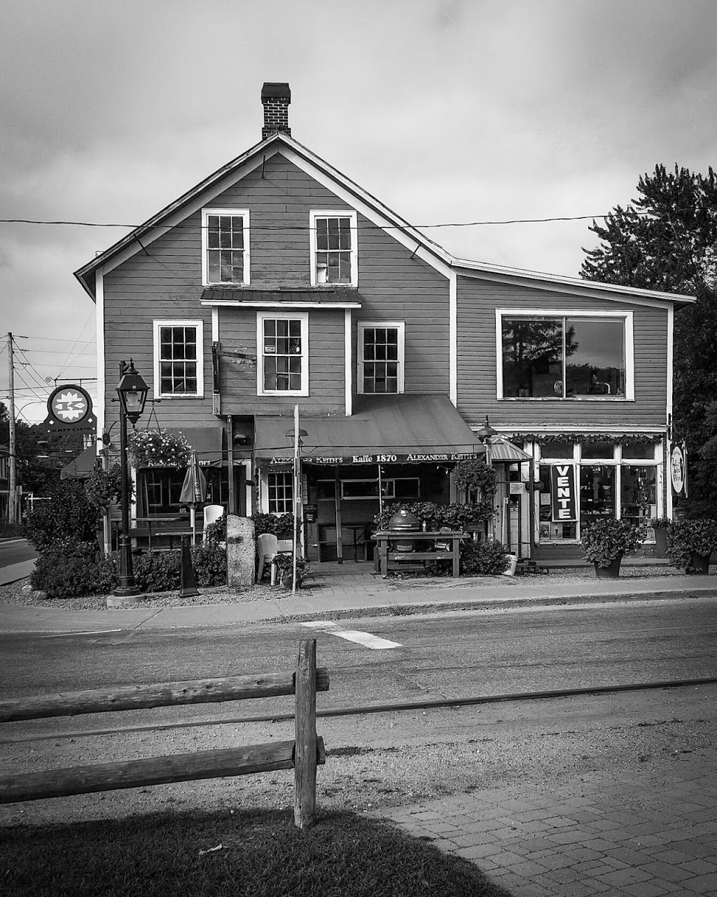 Kaffe 1870 | 715 Chemin Riverside, Wakefield, QC J0X 3G0, Canada | Phone: (819) 459-3943