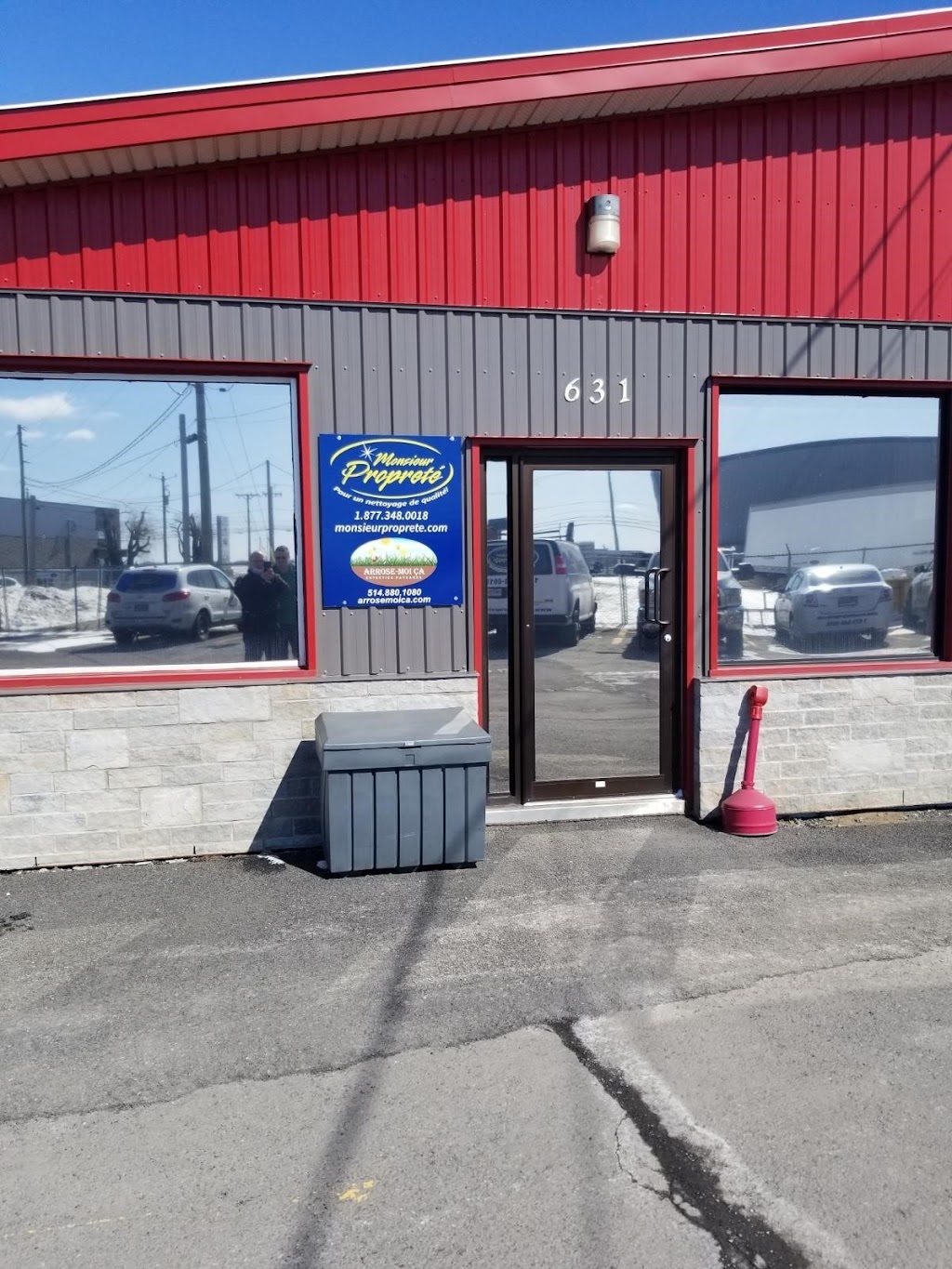 Monsieur Propreté | Rue Gaudette, Saint-Jean-sur-Richelieu, QC J2W 2G6, Canada | Phone: (450) 348-0018