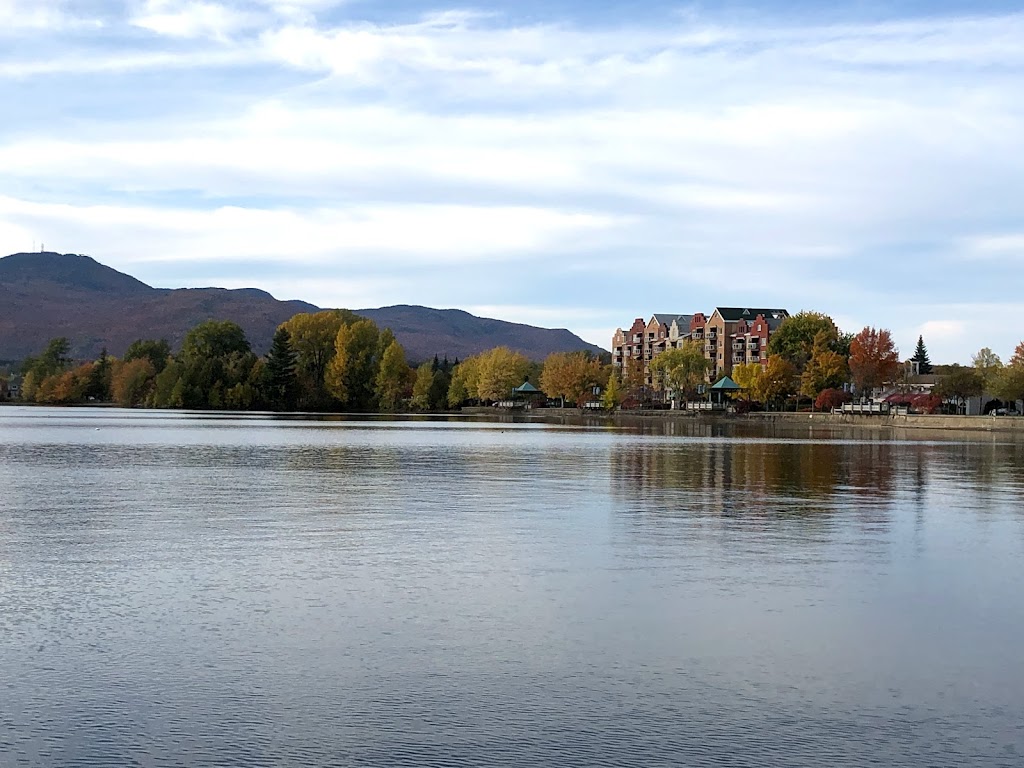 Croisière en pirogue | 1032 Rte Verte 1, Magog, QC J1X 2C3, Canada | Phone: (819) 574-0039