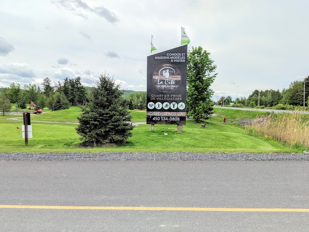 La Cité du Golf des Lacs | 1632 Pierre Laporte Blvd, Bromont, QC J2L 2W7, Canada | Phone: (450) 534-0808