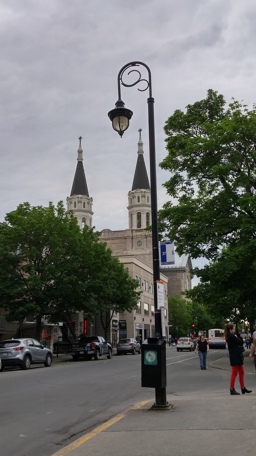 De lÉglise | Montreal, QC H4G 2P4, Canada