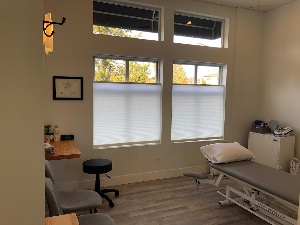 Island View Physiotherapy and Wellness | 1931 Mt Newton Cross Rd #110, Saanichton, BC V8M 2A9, Canada | Phone: (778) 426-1700