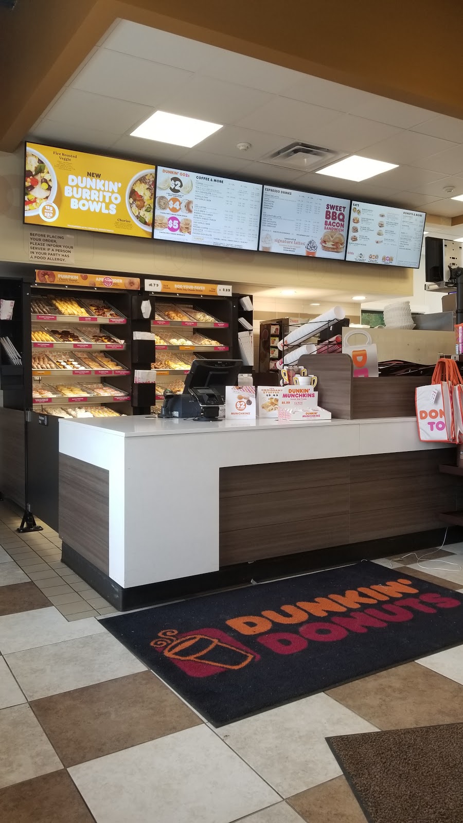 Dunkin | 122 W Main St, Chateaugay, NY 12920, USA | Phone: (518) 534-0372