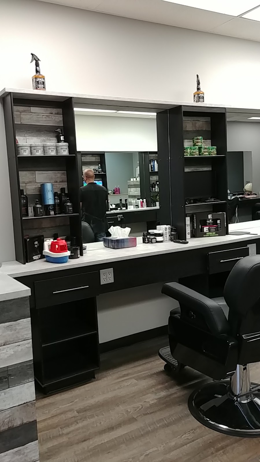 Bass’s Barbershop | 13127 82 St NW, Edmonton, AB T5E 2T4, Canada | Phone: (780) 377-2101