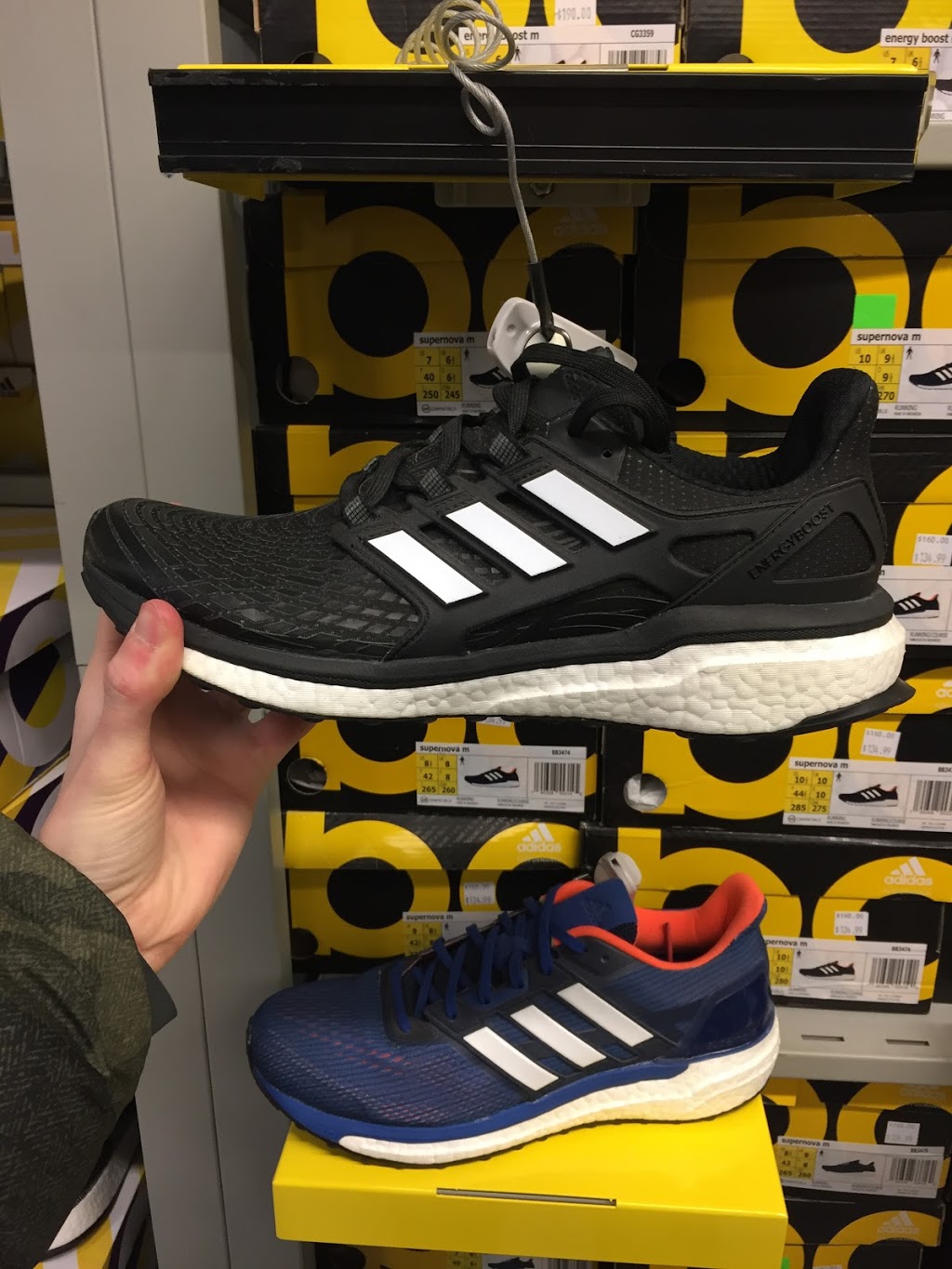 adidas Outlet Store - Mirabel (Montreal Premium Outlets) | 19001 Chemin Notre Dame #651, Mirabel, QC J7J 0T1, Canada | Phone: (450) 437-1315