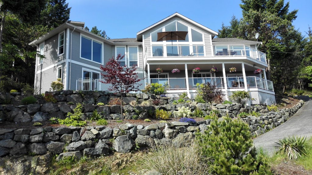 Nanaimo Ocean View Guesthouse | 3757 Sundown Dr, Nanaimo, BC V9T 4H5, Canada | Phone: (250) 585-0891