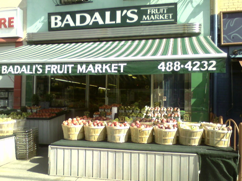 Badalis Fruit Market | 1587 Bayview Ave, East York, ON M4G 3B5, Canada | Phone: (416) 488-4232