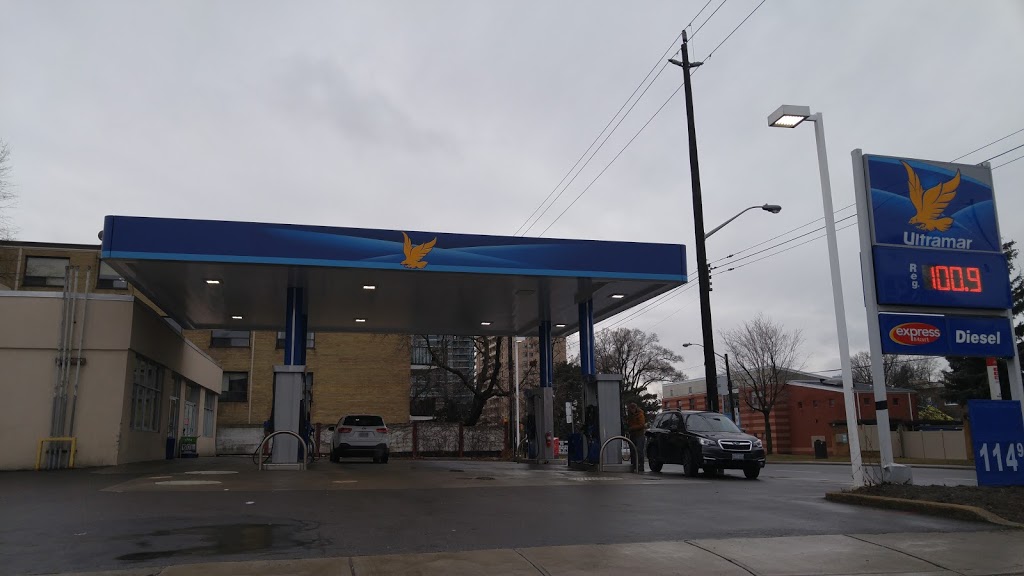 Ultramar | 1121 Broadview Ave, East York, ON M4K 2S4, Canada | Phone: (416) 696-2857