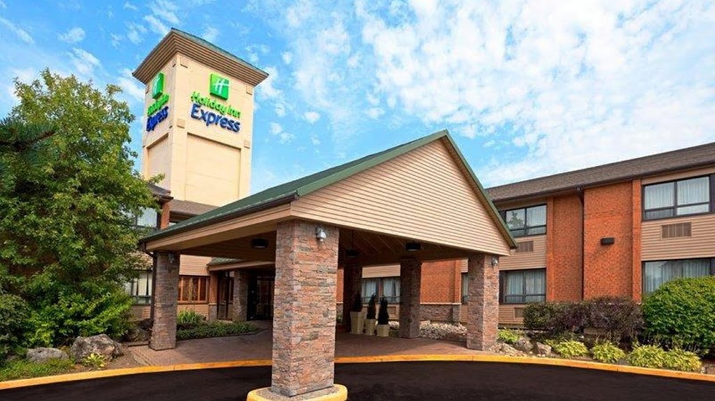 Holiday Inn Express Toronto East - Scarborough | 50 Estate Dr, Scarborough, ON M1H 2Z1, Canada | Phone: (416) 439-9666