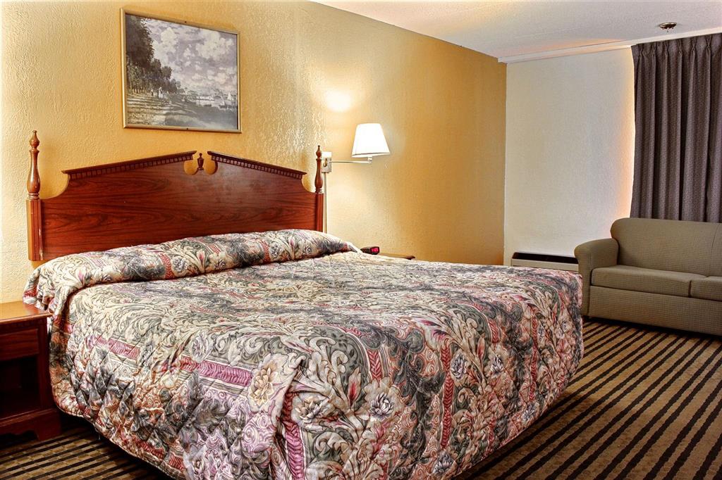 Americas Best Value Inn Niagara Falls | 6505 Niagara Falls Blvd, Niagara Falls, NY 14304, USA | Phone: (716) 283-8791