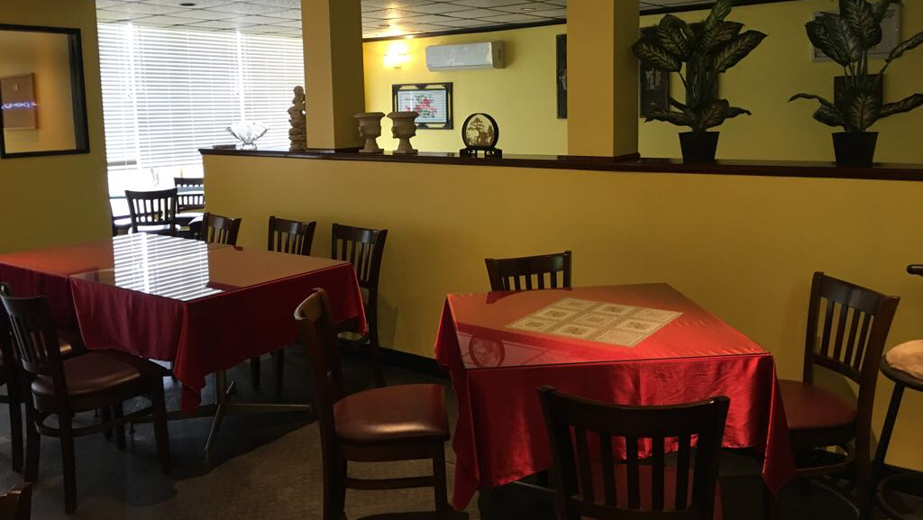 Yellow Leaf Restaurant | 583 Main St, Kingston, NS B0P 1R0, Canada | Phone: (902) 765-0025