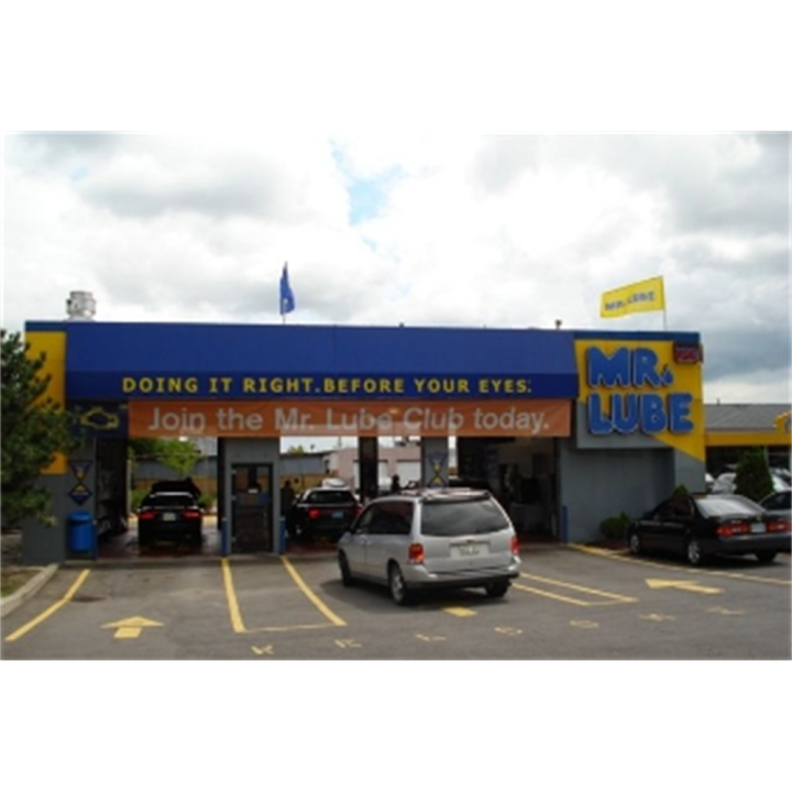 Mr. Lube | 2370 Lawrence Ave E, Scarborough, ON M1P 2R5, Canada | Phone: (416) 759-3485