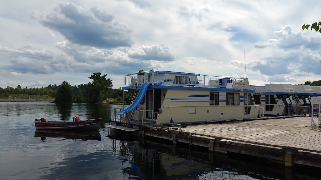 Three Buoys Houseboat Vacations | 25 Lakeshore Dr, Temagami, ON P0H 2H0, Canada | Phone: (705) 569-3455