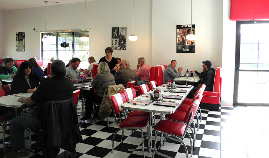 Imperial Diner LaSalle | 6188 Malden Rd, Windsor, ON N9H 1T1, Canada | Phone: (519) 734-7373