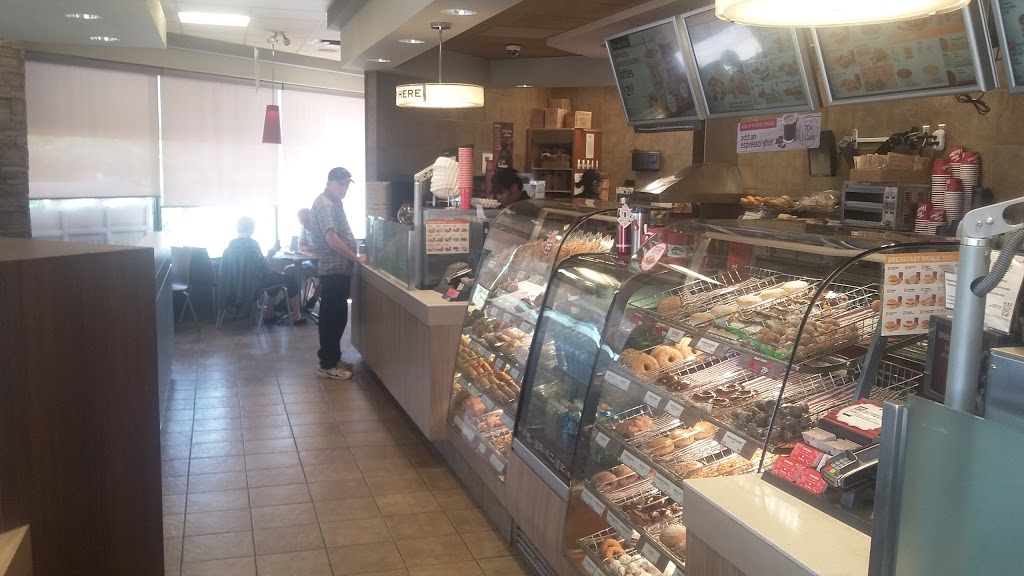 Tim Hortons | 2165 Royal Windsor Dr, Mississauga, ON L5K 1J5, Canada | Phone: (905) 823-0320