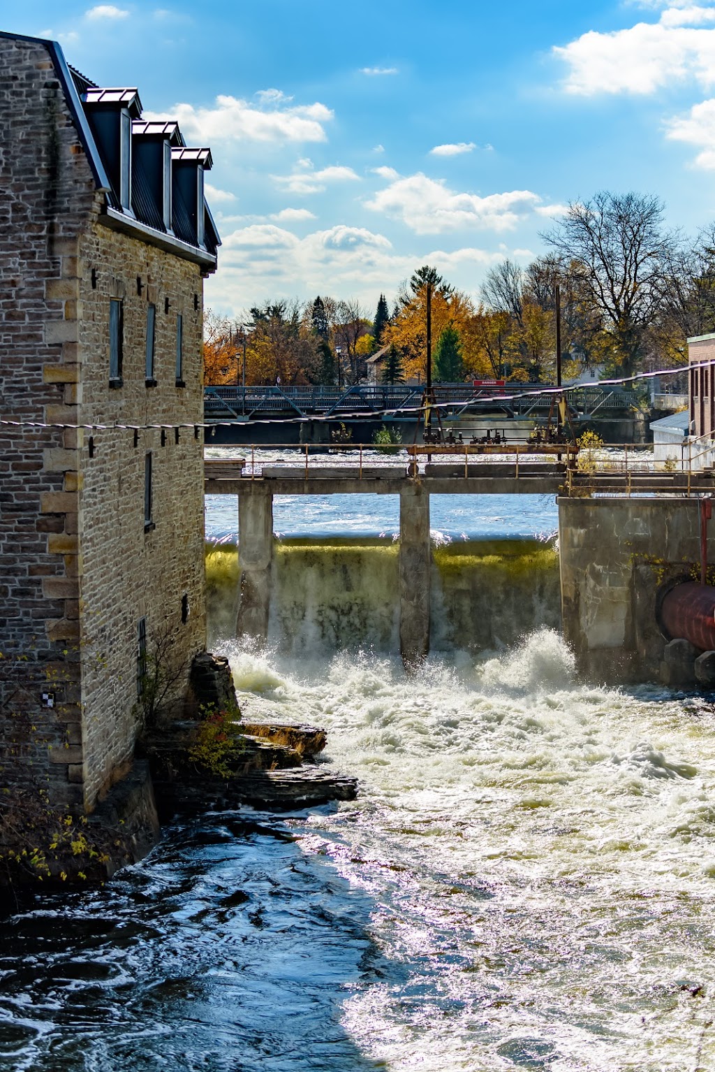 Rideau Canal Visitor Centre | 34 Beckwith St S, Smiths Falls, ON K7A 2A8, Canada | Phone: (613) 283-5170