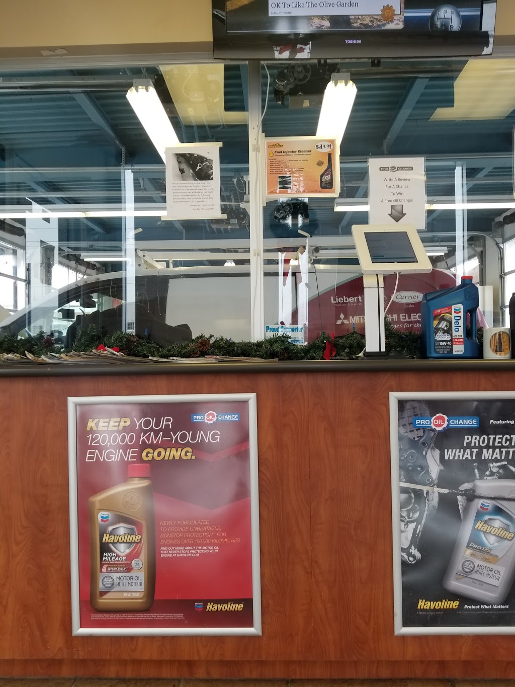 Pro Oil Change | 699 Ontario St, Stratford, ON N5A 3J6, Canada | Phone: (519) 273-2645