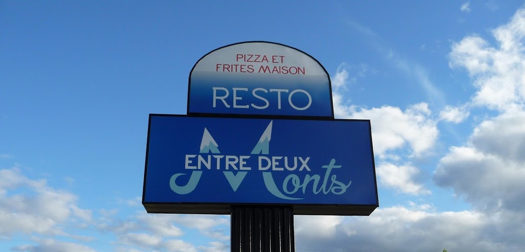 Resto Entre Deux Monts | 334 QC-138, Saint-Tite-des-Caps, QC G0A 4J0, Canada | Phone: (418) 823-2179