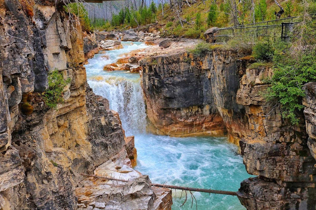 Kootenay National Park | British Columbia V0A, Canada | Phone: (250) 347-9505