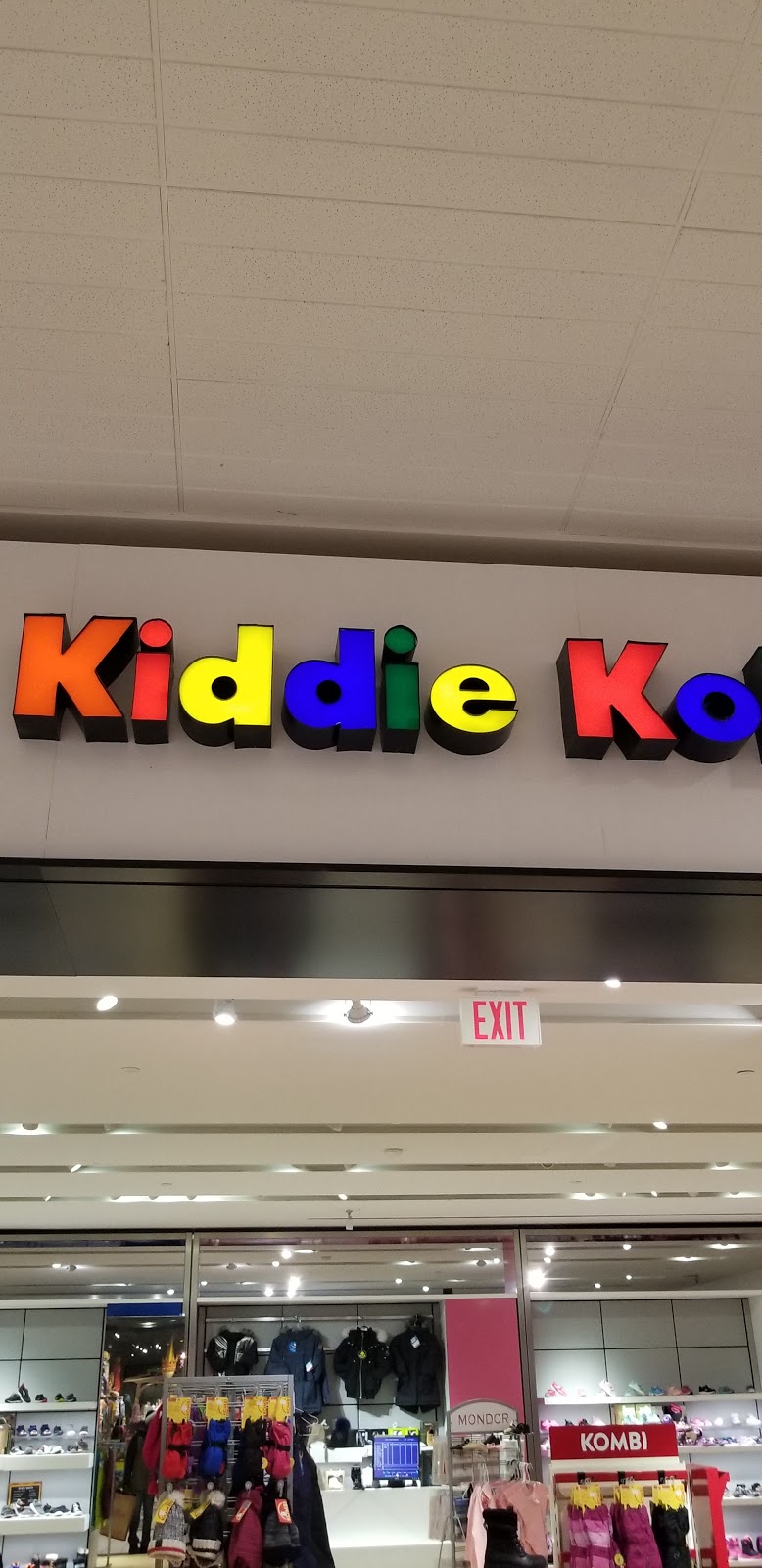 Kiddie Kobbler | 17600 Yonge St CX3, Newmarket, ON L3Y 4Z1, Canada | Phone: (905) 853-4777