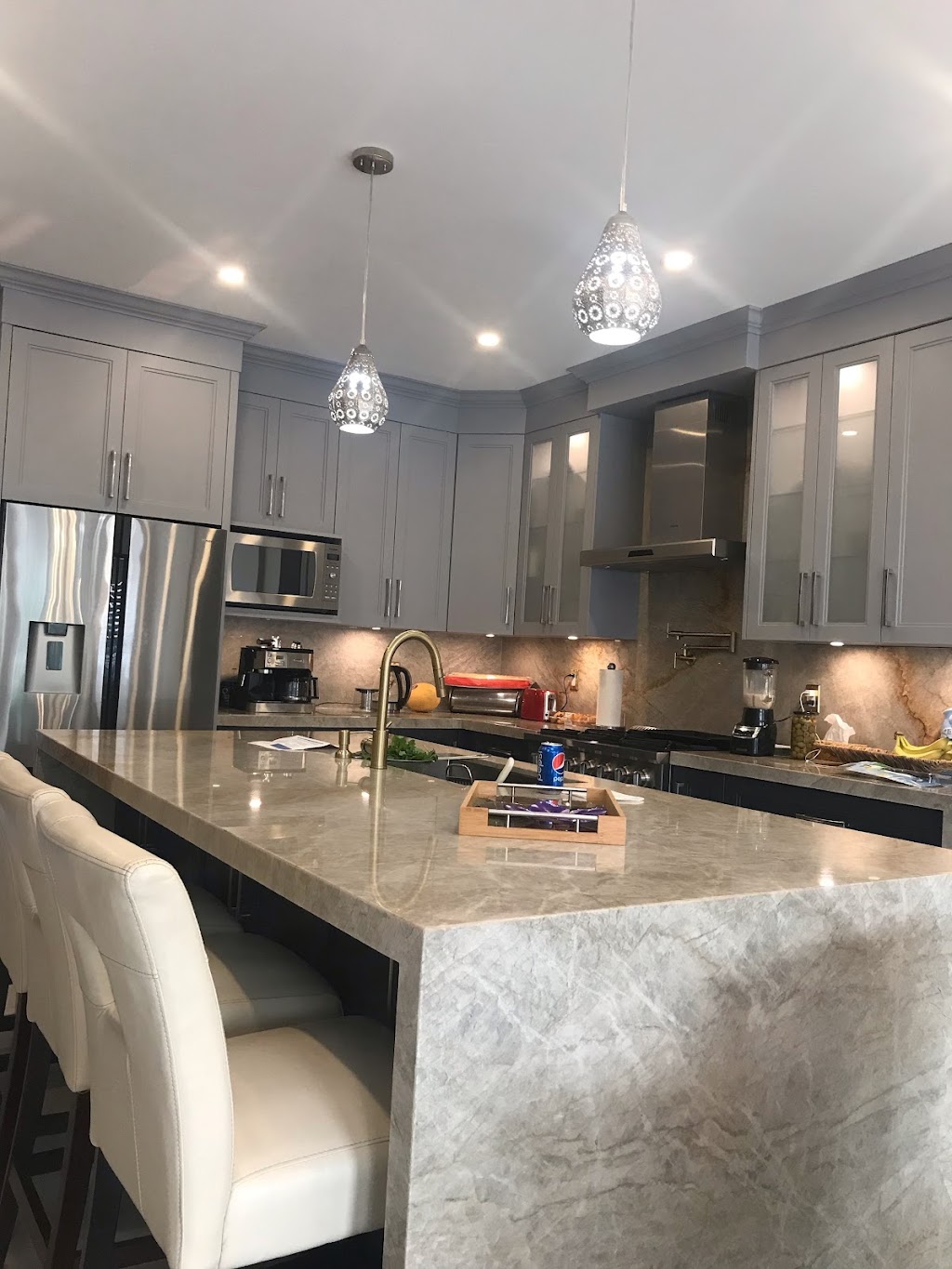 Modern Kitchen Designs Inc. | 756 Foxcroft Blvd, Newmarket, ON L3X 1N1, Canada | Phone: (416) 833-6690