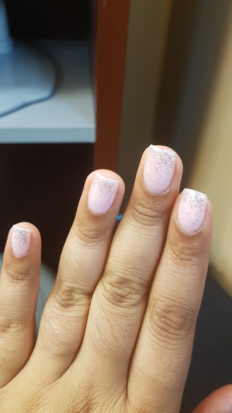 Nails For You | 2150 Burnhamthorpe Rd W, Mississauga, ON L5L 3A2, Canada | Phone: (905) 820-4922