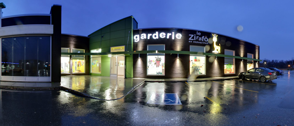 Garderie Le Zirafo En Espadrilles | 6250 Bd Laurier O, Saint-Hyacinthe, QC J2S 9A4, Canada | Phone: (450) 278-9163