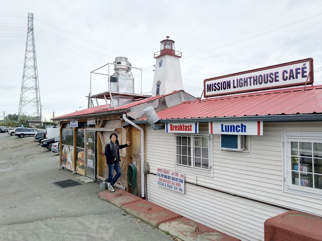 Mission Lighthouse Cafe Ltd. | 33344 Harbour Ave, Mission, BC V2V 2W4, Canada | Phone: (604) 287-2260