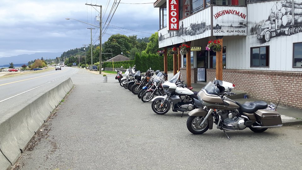 Highwayman Saloon | 5467 Island Hwy S, Union Bay, BC V0R 3B0, Canada | Phone: (250) 335-0256