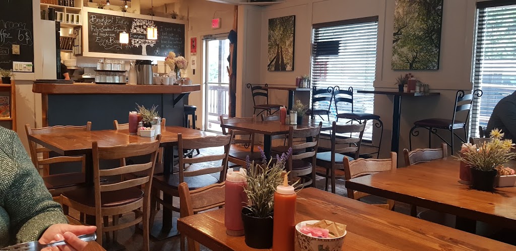 The Crabapple Café | 41701 Government Rd, Brackendale, BC V0N 1H0, Canada | Phone: (604) 898-1991